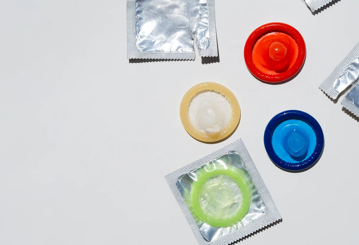 condoms-guide-usage-types-safety